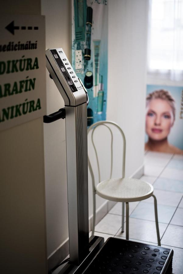 Beauty-Spa Apartment Decin Luaran gambar